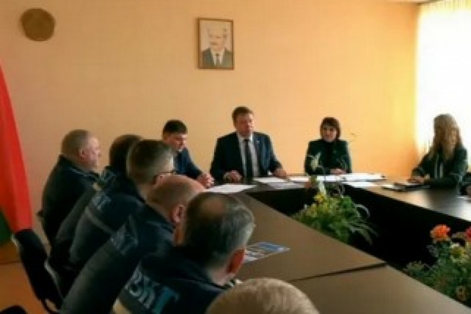 Председатель Лидского райисполкома Сергей Ложечник встретился с коллективом завода «Неман»